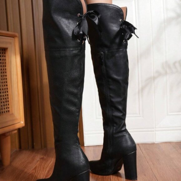 Women's Black Chunky Heel Over-the-knee Boots - Picture 6 of 7
